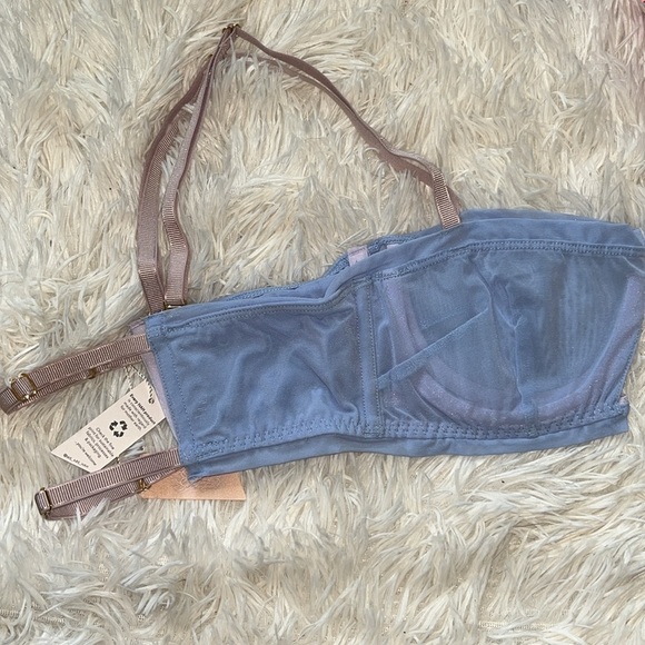 HAH Periwinkle Wired Bra Adjustable Double Strap 30–38B NWT - Picture 10 of 11